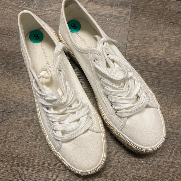 madden girl white tennis shoes